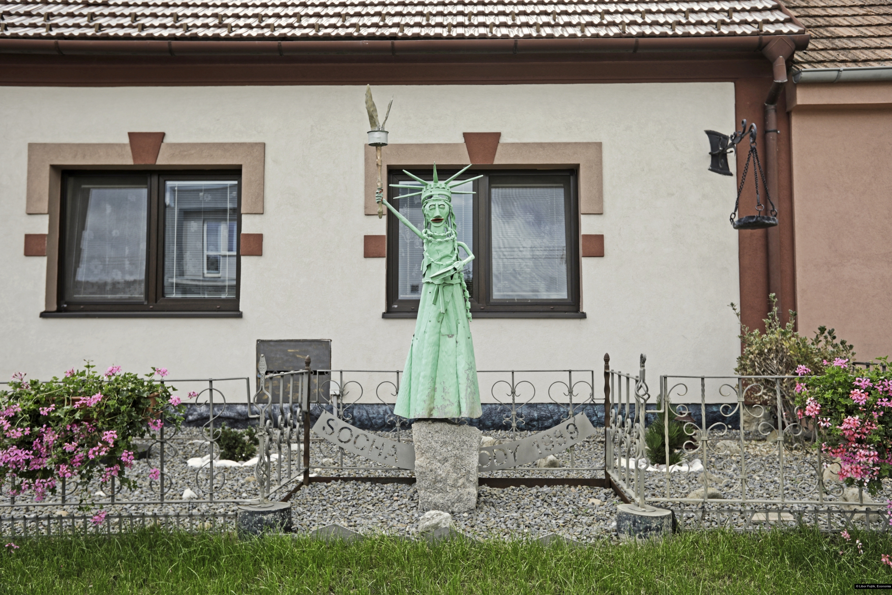 Libor Fojtík, Economia