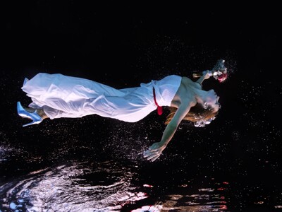 <strong>Petr Kleiner / Pod vodou </strong> 