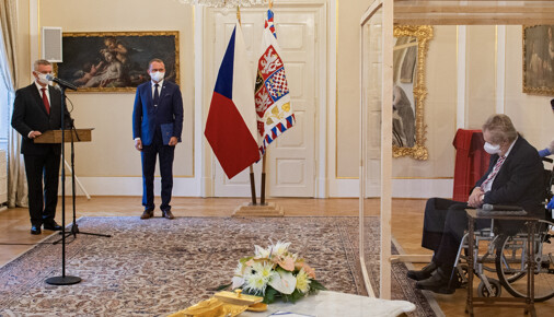 Foto měsíce listopadu  – Roman Vondrouš – Jmenování premiéra